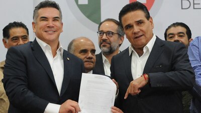 El exgobernador les pidió a sus compañeros de contienda que no se parezcan a las 'corcholatas' del partido oficial