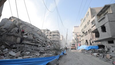 Decenas de edificios han sido derrumbados por los ataques Israelíes