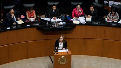 Acusan a la ministra de atentar contra la "buena reputación" de las instituciones del país.