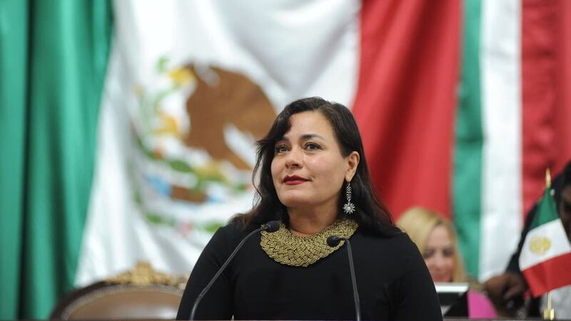 Morenista propone que infieles y violentos pierdan todos sus bienes en el divorcio en CDMX