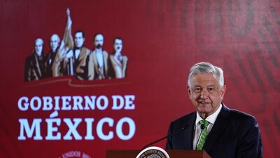 AMLO aseguró que la oposición quiere encajonarlo como un presidente autoritario