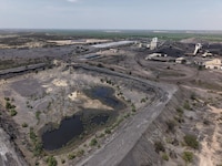 Identifican restos de dos mineros más en Pasta de Conchos; suman 25 recuperaciones