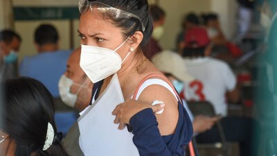 México ha administrado 725 mil 447 dosis de la vacuna Pfizer de las 766 mil 350 que ha recibido hasta ahora