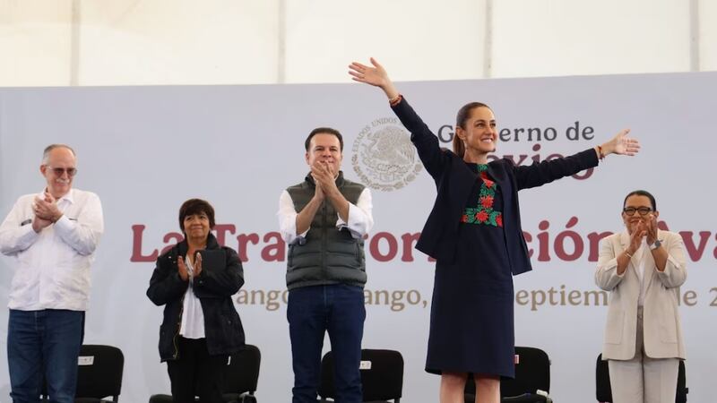 “Yo me identifico con usted y soy Claudista”, asegura Esteban Villegas, gobernador de Durango