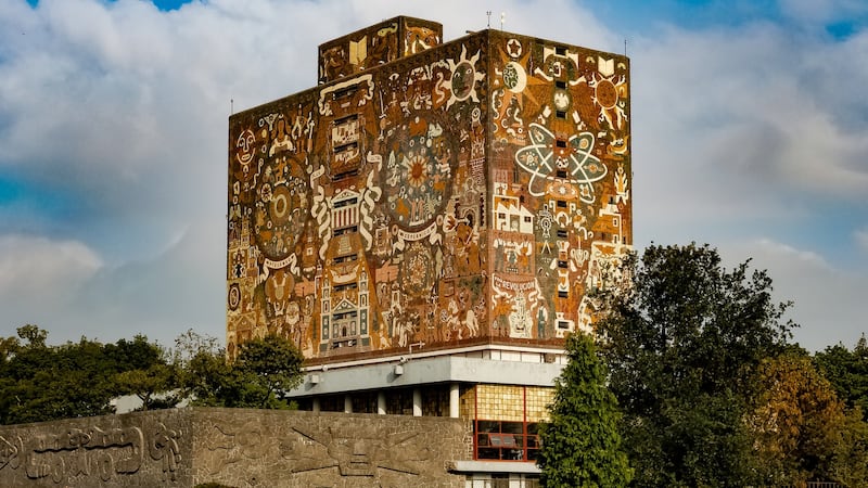 La UNAM cumple 115 años de educación, ciencia, investigación y deporte para México