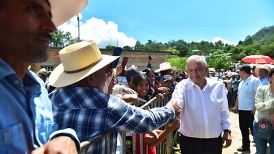 Afirmó que el esquema autodidacta opera en Oaxaca