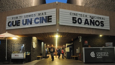 Fue inaugurada el 17 de enero de 1974