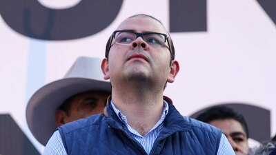 En 2014 un video mostraba al hijo del exgobernador con el líder criminal 'La Tuta'