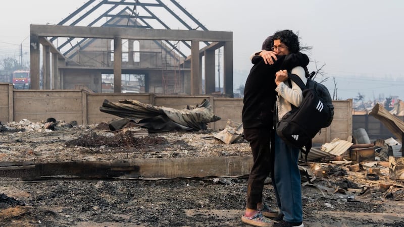 Incendios en Chile dejan al menos 19 muertos; declaran estado de catástrofe