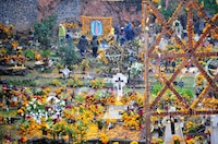 Panteón de Janitzio cerrará sus puertas a turistas en Día de Muertos: ¿qué está pasando?