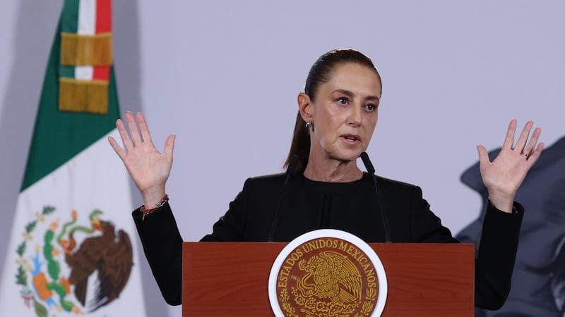 Sheinbaum se desmarca de pleito entre Morena y PT por candidaturas de 2027