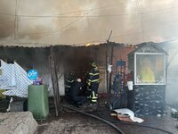 Reportan fuerte incendio en asentamiento irregular en Lindavista, CDMX