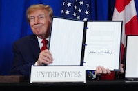 Trump firma acuerdo con Dinamarca y Groenlandia para instalar bases militares en el Ártico
