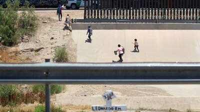 Los migrantes serán vacunados y tendrán la oportunidad de reunirse con abogados antes de cada audiencia