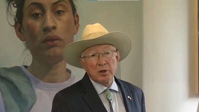 Las versiones de las autoridades mexicanas, los cuales han dicho que EU no les proporciona información