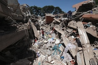 Colombia pone en ‘el limbo’ las ofertas de ayuda humanitaria ante crisis que dejó el terremoto