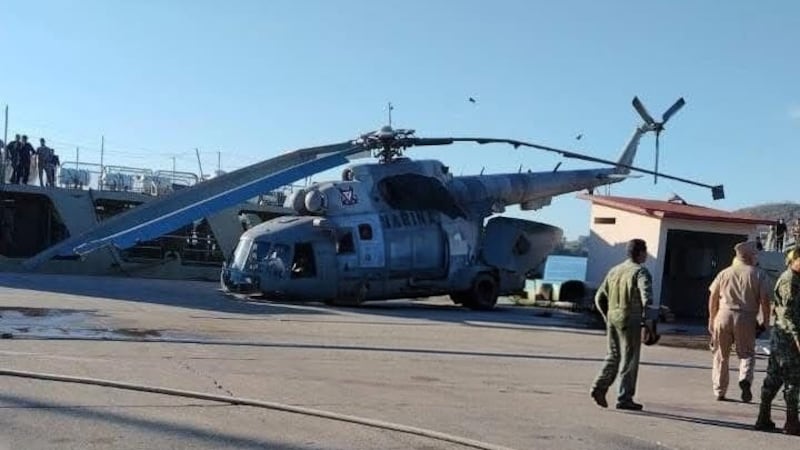 Choca y se desploma helicóptero de la Marina en Sinaloa sin que se reporten agentes lesionados