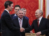 Putin se reúne con enviados de EU para reanudar las conversaciones sobre fin de la guerra en Ucrania