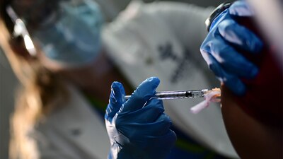 Chile recibió las primeras 10 mil dosis del antivirus de Pfizer.