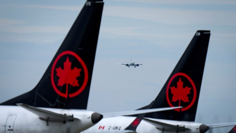 La aerolínea más grande de Canadá suspende vuelos a Cuba por falta de combustible en la isla