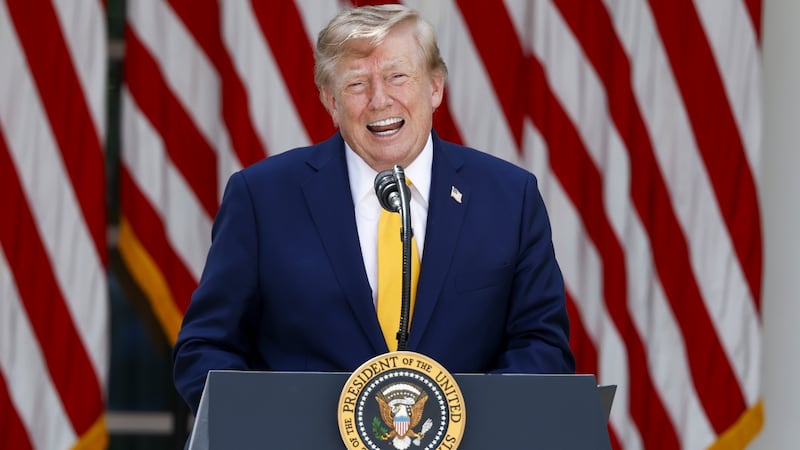 ¿Sería más popular? Trump sugiere cambiar el nombre del Estrecho de Ormuz por Estrecho de Trump