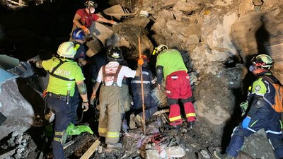 Hasta el lugar se accedió con ayuda de binomios caninos.