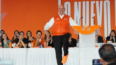 Acusó "agravios y ofensas permanentes" de parte del PAN y PRI