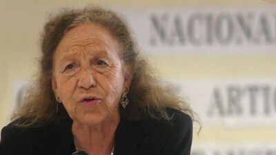 Ibarra de Piedra inició su labor como activista luego de que su hijo fuera secuestrado por razones políticas