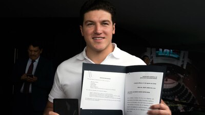 El pasado martes, Samuel García acudió a registrado como senador electo