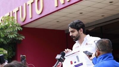 Attolini busca que se le reconozca su militancia para que pueda registrar su candidatura a la Secretaría de Morena