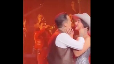 Christian Nodal y Ángela Aguilar presumieron su amor en el Auditorio Nacional