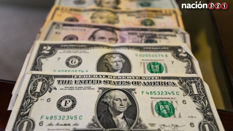 ¡El peso sigue ‘patrio’! Con todo y ‘tropiezo’, el tipo de cambio abre en 18.36