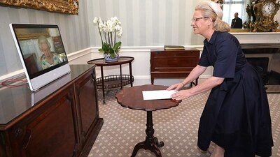 La ahora embajadora de México en Reino Unido dijo admirar a Isabel II por ser ejemplo de liderazgo y dedicación