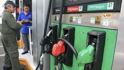 El gobierno estará asumiendo el IEPS en todas las gasolinas y el diésel