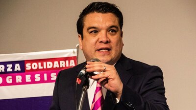 Fue un político y empresario mexicano originario de Puebla