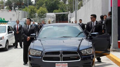 Los abusos por parte de escoltas fueron muy polémicos este año, pero no hay un marco legal federal que vigile su trabajo
