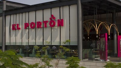 Se prevé que en el resto del año se cierren otro 100 complejos