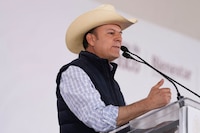 Desplazados por narcoviolencia en Sinaloa presionan economía y servicios en Durango