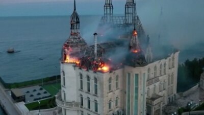 La Fiscalía de Ucrania también difundió un vídeo en el que se aprecian las explosiones