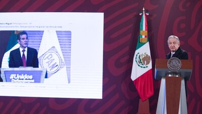 El consejero presidente del INE asistió a la plenaria del PAN