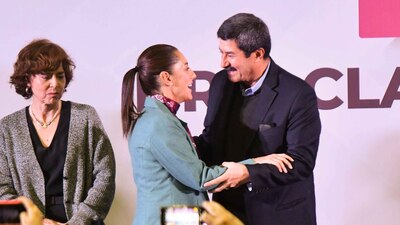 La Presidenta Electa, recordó que el exgobernador de Chihuahua, ya es senador por Morena