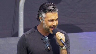 Su interpretación generó debate en las redes sociales, pues a unos les gustó y a otros no tanto