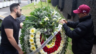 Sus nietos Rodrigo y Antonio dijeron que su sueño era ponerle la banda a la primera mujer presidenta