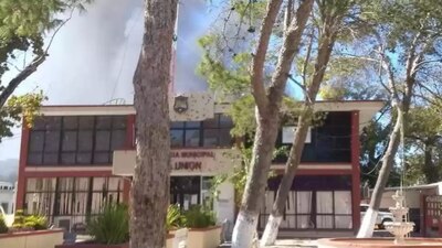 Autoridades realizaron el despliegue de un operativo para contener la violencia en el sitio.