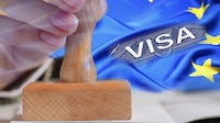 EU anuncia la suspensión de visados a los ciudadanos afganos