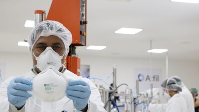 El gobierno capitalino, la máxima casa de estudios y la empresa ATFIL buscan abastecer a médicos y enfermeras