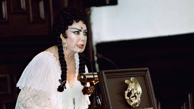 Estuvo a favor y en contra de varias iniciativas