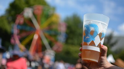 Los chilangos calmaron la sed peligorsa en una de las festividades mas importantes para el pueblo alemán