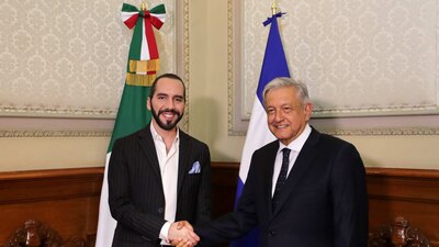Nayib Bukele visitó Palacio Nacional en este año