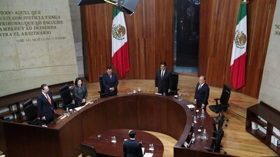 La propuesta fue aprobada con los votos a favor de dos magistradas y el magistrado presidente